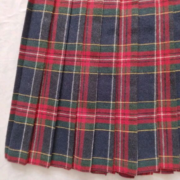 Vintage Plaid Pleated Skirt Red Navy Green Womens Size 10 - Picture 9 of 9